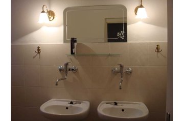 Сімейний пансіонат Podhájska 2